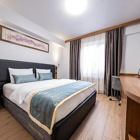 Ξενοδοχείο Madeen