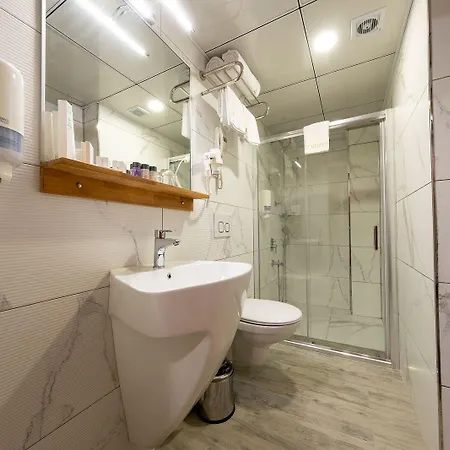 Madeen Ξενοδοχείο Εσκίσεχιρ